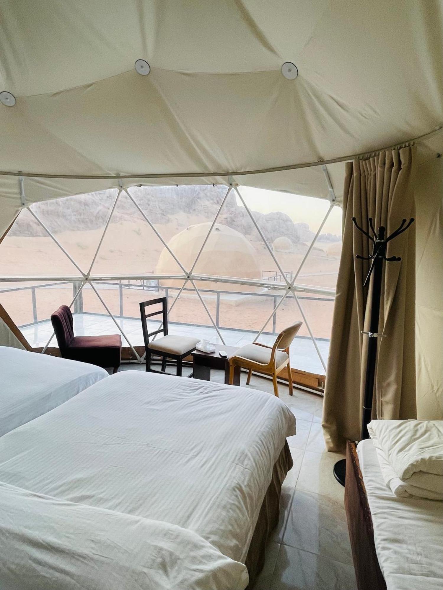 Rum Island Luxury Camp & Bubbles Hotel Вади-Рам Экстерьер фото