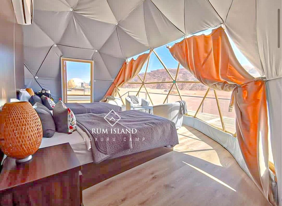 Rum Island Luxury Camp & Bubbles Hotel Вади-Рам Экстерьер фото